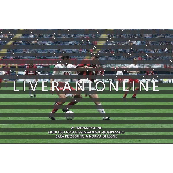 MILANO 30-04-2000 CAMPIONATO DI SERIE A MILAN PIACENZA NELLA FOTO ANDRIY SHEVCHENKO E DANIELE DELLI CARRI DFP-AG ALDO LIVERANI SAS