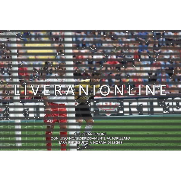 C MILANO 30-04-2000 CAMPIONATO DI SERIE A MILAN PIACENZA NELLA FOTO FLAVIO ROMA DFP-AG ALDO LIVERANI SAS