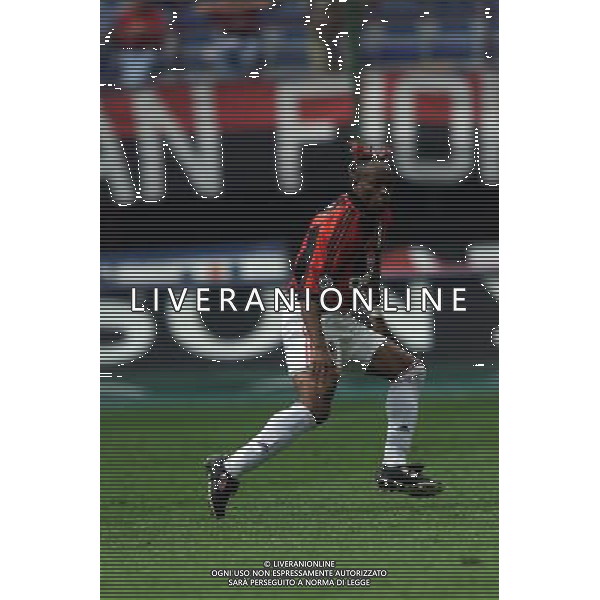 MILANO 30-04-2000 CAMPIONATO DI SERIE A MILAN PIACENZA NELLA FOTO TARIBO WEST DFP-AG ALDO LIVERANI SAS