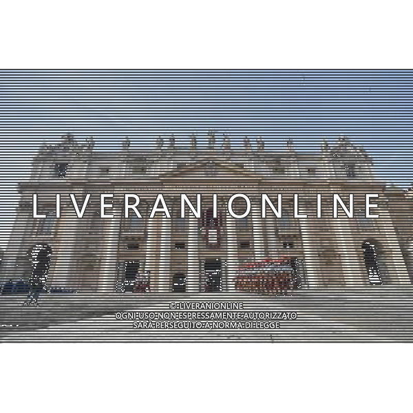 Messaggio natalizio e benedizione Urbi et Orbi - Citta\' del Vaticano - 25.12.2016 - Piazza San Pietro - nella foto: La Basilica San Pietro / Ph. Corradetti-Ag. Aldo Liverani