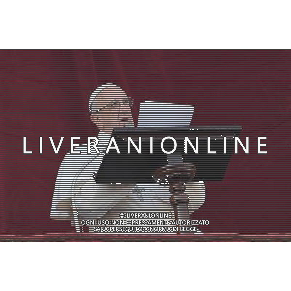 Messaggio natalizio e benedizione Urbi et Orbi - Citta\' del Vaticano - 25.12.2016 - Piazza San Pietro - nella foto: Papa Francesco / Ph. Corradetti-Ag. Aldo Liverani