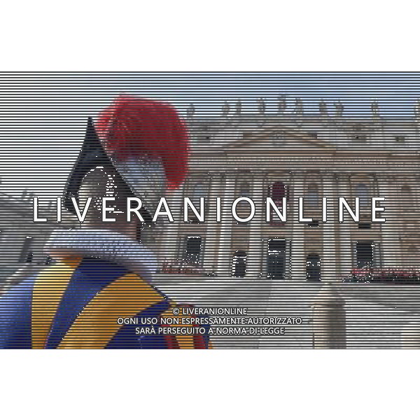 Messaggio natalizio e benedizione Urbi et Orbi - Citta\' del Vaticano - 25.12.2016 - Piazza San Pietro - nella foto: La Basilica San Pietro / Ph. Corradetti-Ag. Aldo Liverani