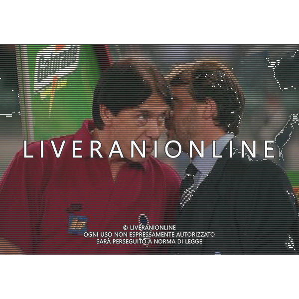 11-10-1997 ROMA-QUALIFICAZIONI AI MONDIALI FRANCIA 98 ITALIA-INGHILTERRA NELLA FOTO CESARE MALDINI CON MARCO TARDELLI AG ALDO LIVERANI SAS