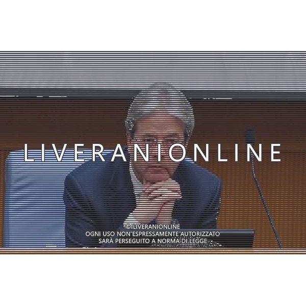 Conferenza stampa di fine anno del Presidente del Consiglio Paolo Gentiloni - Roma - 29.12.2016 - Aula dei Gruppi Parlamentari della Camera dei Deputati - nella foto: Paolo Gentiloni / Ph. Corradetti-Ag. Aldo Liverani