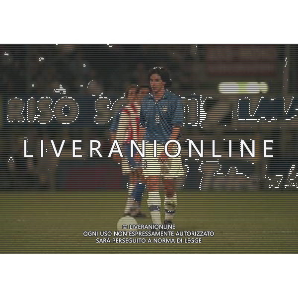PARMA 22-04-1998 AMICHEVOLE INTERNAZIONALE ITALIA PARAGUAY NELLA FOTO DEMETRIO ALBERTINI AG ALDO LIVERANI SAS