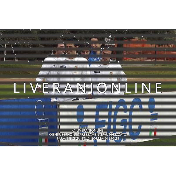COVERCIANO 23/03/05 ALLENAMENTO DELLA NAZIONALE ITALIANA NELLA FOTO IL GRUPPO DEI GIOCATORI DEL PALERMO: ANDREA BARZAGLI, FABIO GROSSO, CHRISTIAN ZACCARDO, LUCA TONI E SIMONE BARONE PH GIANNI NUCCI/AGENZIA ALDO LIVERANI