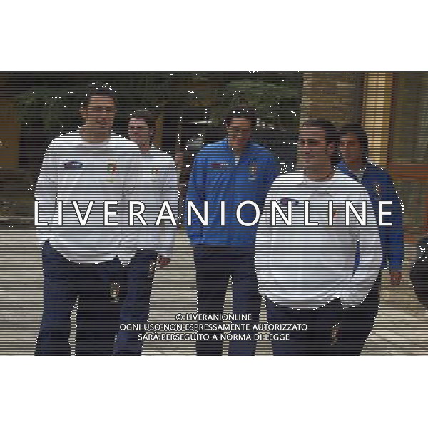 COVERCIANO 23/03/05 ALLENAMENTO DELLA NAZIONALE ITALIANA NELLA FOTO IL GRUPPO DEI GIOCATORI DEL PALERMO: ANDREA BARZAGLI, FABIO GROSSO, CHRISTIAN ZACCARDO, LUCA TONI E SIMONE BARONE PH GIANNI NUCCI/AGENZIA ALDO LIVERANI