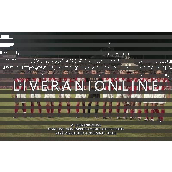 1998 COPPA DELLE COPPE VICENZA LEGIA VARSAVIA NELLA FOTO FORMAZIONE VICENZA DA SINISTRA SCHENARDI-MENDEZ-VIVIANI-DI CARA-BELLOTTI-BRIVIO-AMBROSETTI-COCO-LUISO-DI NAPOLI-DI CARLO AG ALDO LIVERANI SAS