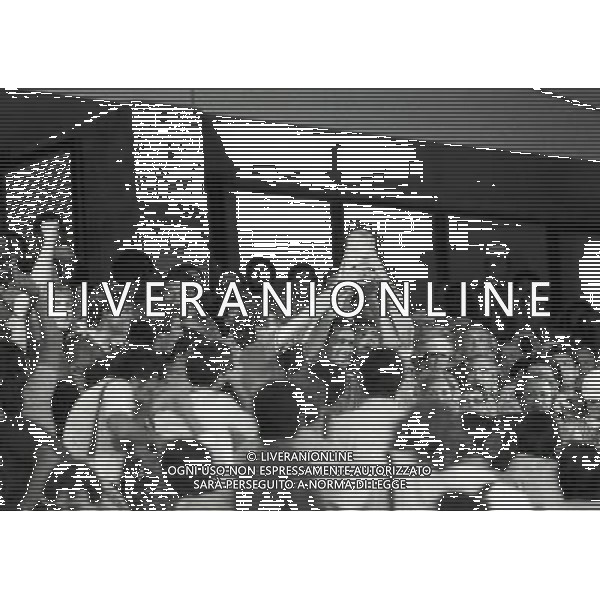 1982 MONDIALI DI CALCIO SPAGNA- ITALIA GERMANIA FINALE NELLA FOTO DINO ZOFF E GENTILE CLAUDIO CON LA COPPA DEL MONDO AG ALDO LIVERANI SAS