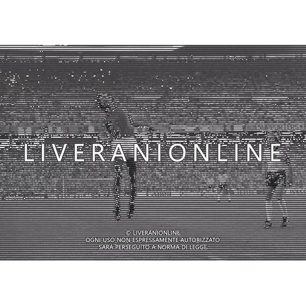 1982 MONDIALI DI CALCIO SPAGNA- ITALIA GERMANIA FINALE NELLA FOTO ANTONIO CABRINI E KARL HEINZ RUMMENIGGE AG ALDO LIVERANI SAS