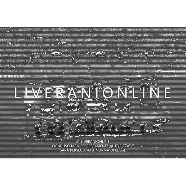 MILANO 13-11-1982 QUALIFICAZIONI MONDIALI SPAGNA 82 ITALIA 2-CECOSLOVACCHIA 2 NELLA FOTO FORMAZIONE ITALIA DA SIN IN PIEDI GAETANO SCIREA-GIUSEPPE BERGOMI-GIANCARLO ANTOGNONI-ALESSANDRO ALTOBVELLI-CLAUDIO GENTILE-DINO ZOFF SED SIN FULVIO COLLOVATO-PAOLO ROSSI-BRUNO CONTI-GIAMPIERO MARINI-MARCO TARDELLI. AG ALDO LIVERANI SAS