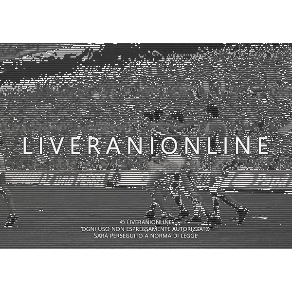 MILANO 13-11-1982 QUALIFICAZIONI MONDIALI SPAGNA 82 ITALIA 2-CECOSLOVACCHIA 2 NELLA FOTO ABBRACCI ITALIA AG ALDO LIVERANI SAS