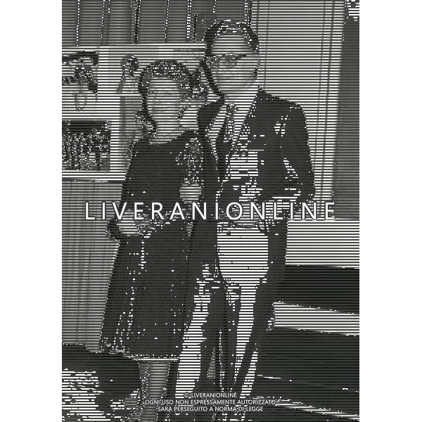 RETROSPETTIVA PIERO SCHLESINGER GIURISTA BANCHIERE E SAGGISTA ITALIANO NELLA FOTO PIERO SCHLESINGER CON LA MOGLIE CLAUDIA ARTONI AG ALDO LIVERANI SAS