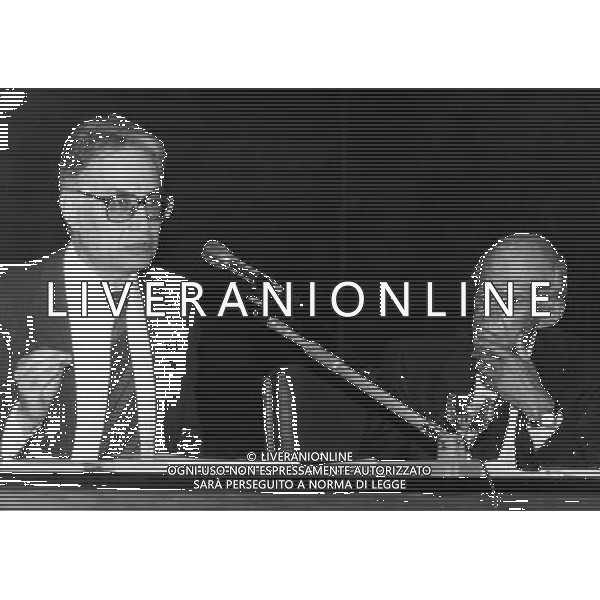 RETROSPETTIVA PIERO SCHLESINGER GIURISTA BANCHIERE E SAGGISTA ITALIANO NELLA FOTO PIERO SCHLESINGER CON LEOPOLDO PIRELLI AG ALDO LIVERANI SAS