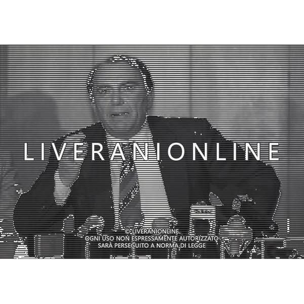 1995 MILANO CONFERENZA STAMPA DEL PRESIDENTE DELL\'INTER ERNESTO PELLEGRINI CHE HA CEDUTO LA SOCIETA INTER A MASSIMO MORATTI AG ALDO LIVERANI SAS