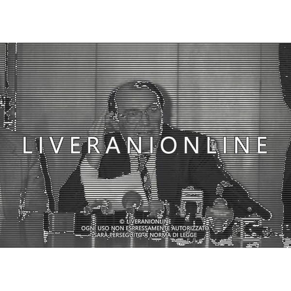 1995 MILANO CONFERENZA STAMPA DEL PRESIDENTE DELL\'INTER ERNESTO PELLEGRINI CHE HA CEDUTO LA SOCIETA INTER A MASSIMO MORATTI AG ALDO LIVERANI SAS
