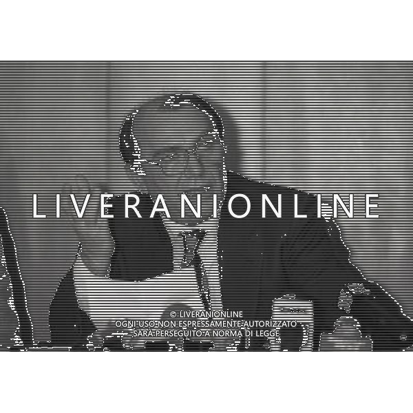 1995 MILANO CONFERENZA STAMPA DEL PRESIDENTE DELL\'INTER ERNESTO PELLEGRINI CHE HA CEDUTO LA SOCIETA INTER A MASSIMO MORATTI AG ALDO LIVERANI SAS