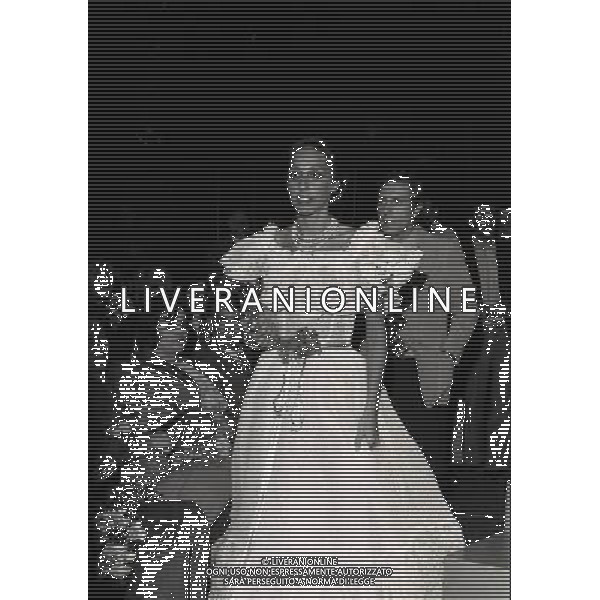 1975 PRIMA EDIZIONE DELLA TRASMISSIONE TELEVISIVA RISCHIATUTTO NELLA FOTO DANIELA ZUCCOLI AG ALDO LIVERANI SAS
