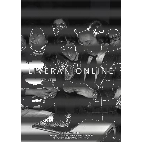 1975 PRIMA EDIZIONE DELLA TRASMISSIONE TELEVISIVA RISCHIATUTTO NELLA FOTO MIKE BONGIORNO AG ALDO LIVERANI SAS