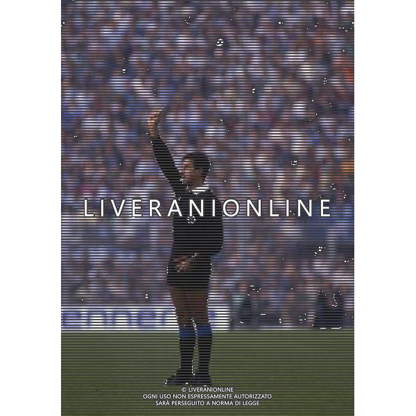 RETROSPETTIVA ROSARIO LO BELLO ARBITRO CALCIO NELLA FOTO ROSARIO LO BELLO AG ALDO LIVERANI SAS