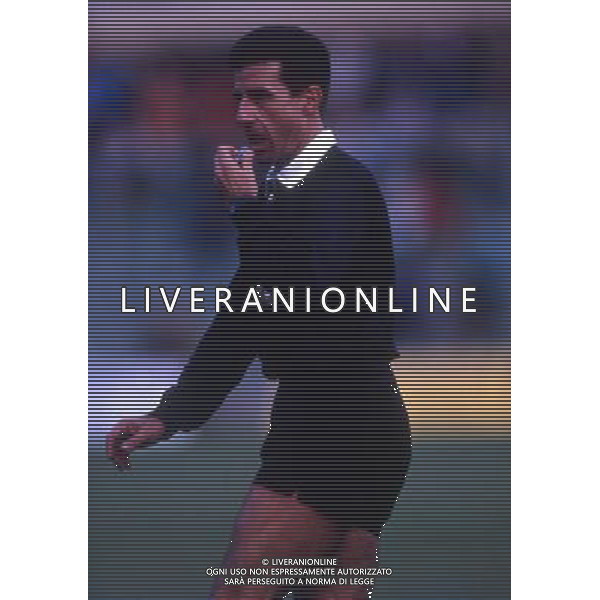 RETROSPETTIVA ROSARIO LO BELLO ARBITRO CALCIO NELLA FOTO ROSARIO LO BELLO AG ALDO LIVERANI SAS