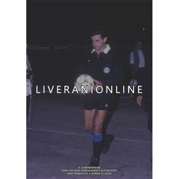 RETROSPETTIVA ROSARIO LO BELLO ARBITRO CALCIO NELLA FOTO ROSARIO LO BELLO AG ALDO LIVERANI SAS
