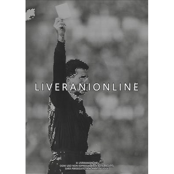 RETROSPETTIVA ROSARIO LO BELLO ARBITRO CALCIO NELLA FOTO ROSARIO LO BELLO AG ALDO LIVERANI SAS