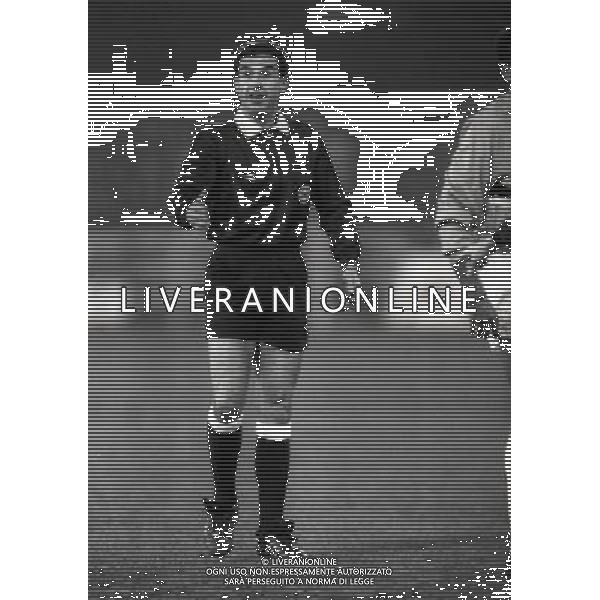 RETROSPETTIVA ROSARIO LO BELLO ARBITRO CALCIO NELLA FOTO ROSARIO LO BELLO AG ALDO LIVERANI SAS