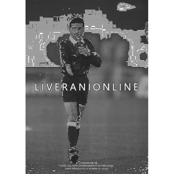 RETROSPETTIVA ROSARIO LO BELLO ARBITRO CALCIO NELLA FOTO ROSARIO LO BELLO AG ALDO LIVERANI SAS