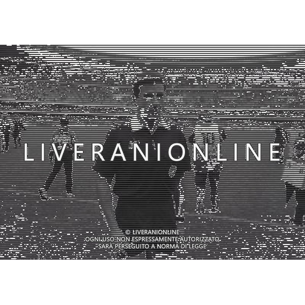 RETROSPETTIVA ROSARIO LO BELLO ARBITRO CALCIO NELLA FOTO ROSARIO LO BELLO A VERONA NELLA PARTITA VERONA MILAN AG ALDO LIVERANI SAS