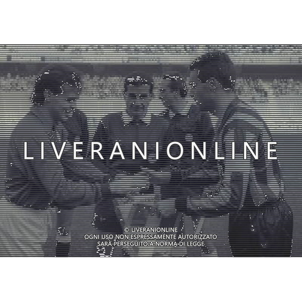 RETROSPETTIVA ROSARIO LO BELLO ARBITRO CALCIO NELLA FOTO ROSARIO LO BELLO CON ROBERTO CRAVERO E GIUSEPPE BERGOMI AG ALDO LIVERANI SAS