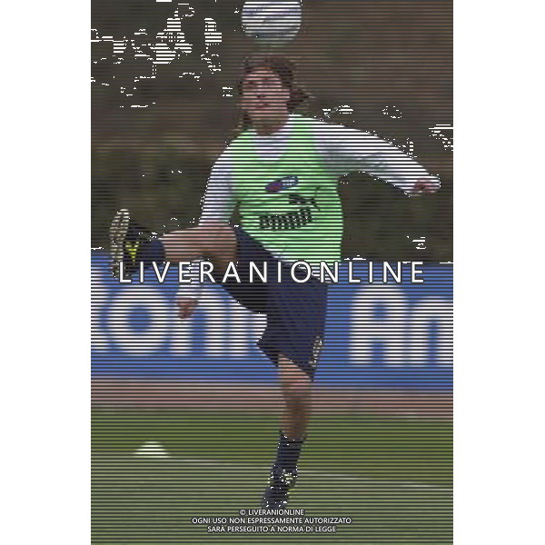 COVERCIANO 24/03/05 ALLENAMENTO DELLA NAZIONALE ITALIANA NELLA FOTO FRANCESCO TOTTI PH GIANNI NUCCI/AGENZIA ALDO LIVERANI