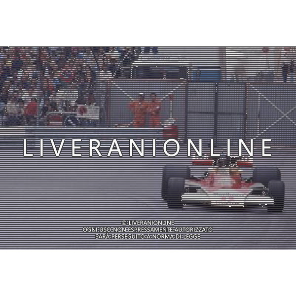 RETROSPETTIVA JAMES HUNT PILOTA F1 NELLA FOTO JAMES HUNT AG ALDO LIVERANI SAS