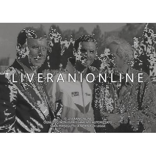 1996 RETROSPETTIVA GENNARO DI NAPOLI ATLETA NELLA FOTO GENNARO DI NAPOLI CON IL GENERALE GOLA E OTTAVIO MISSONI AG ALDO LIVERANI SAS