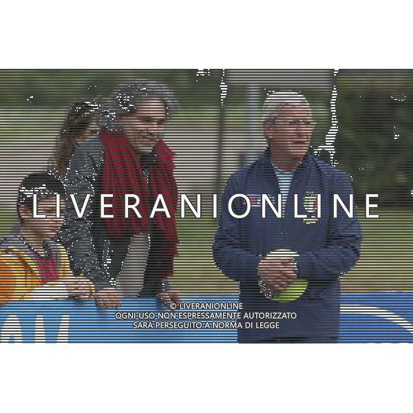 COVERCIANO 24/03/05 ALLENAMENTO DELLA NAZIONALE ITALIANA NELLA FOTO ANDREA BOCELLI CON MARCELLO LIPPI PH GIANNI NUCCI/AGENZIA ALDO LIVERANI