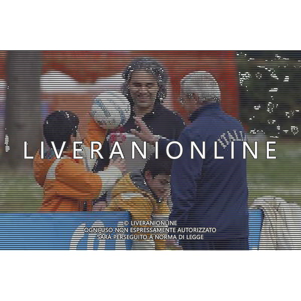 COVERCIANO 24/03/05 ALLENAMENTO DELLA NAZIONALE ITALIANA NELLA FOTO ANDREA BOCELLI CON MARCELLO LIPPI PH GIANNI NUCCI/AGENZIA ALDO LIVERANI