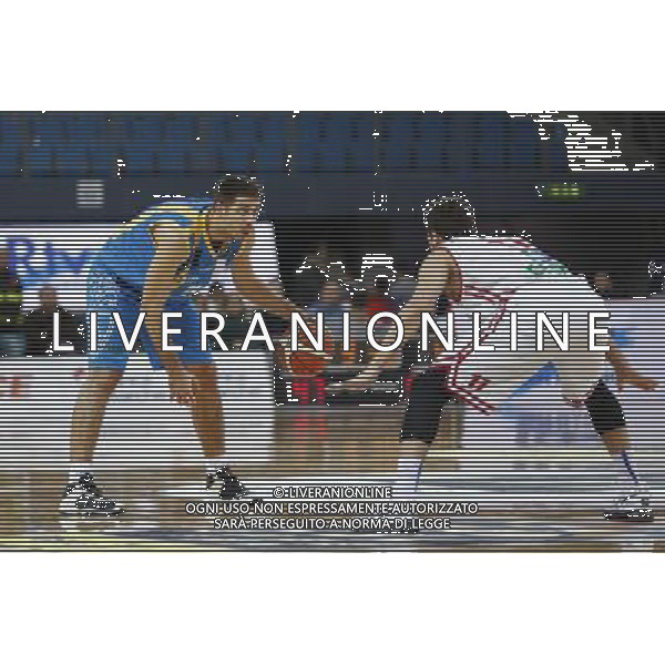 Consultinvest Pesaro vs Betaland Capo d\'Orlando 08/01/2017 nella foto: TEPIC E CERON Â©CLAUDIO ZAMAGNI/AGENZIA ALDO LIVERANI S.A.S. / AGENZIA ALDO LIVERANI SAS - Consultinvest Pesaro vs Betaland Capo d\'Orlando LegaBasket Serie A 08 gennaio 2017