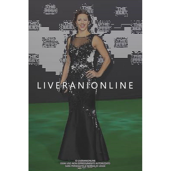 firo : Fuï¬‚ball,Fussball : 09.01.2017 The Best FIFA Football Awards 2016 Weltfussballerwahl 2016, The Best, Carli Lloyd $worldrightsEs gelten unsere AGB, einsehbar auf www.firosportphoto.de copyright by firo sportphoto: Coesfelder Str. 207 D- 48249 DÂ¸lmen www.firosportphoto.de mail@firosportphoto.de (V o l k s b a n k B o c h u m - W i t t e n ) IBAN DE68 4306 0129 0341 1171 00 Tel: +49-2594 - 9916004 Fax: +49-2594 - 9916005 / AGENZIA ALDO LIVERANI SAS - ITALY ONLY EDITORIAL USE ONLY 