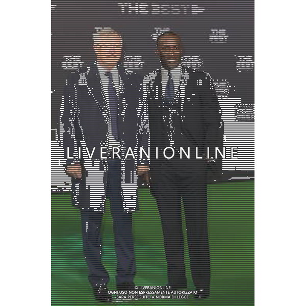 firo : Fuï¬‚ball,Fussball : 09.01.2017 The Best FIFA Football Awards 2016 Weltfussballerwahl 2016, The Best, Sir Alex Ferguson $worldrightsEs gelten unsere AGB, einsehbar auf www.firosportphoto.de copyright by firo sportphoto: Coesfelder Str. 207 D- 48249 DÂ¸lmen www.firosportphoto.de mail@firosportphoto.de (V o l k s b a n k B o c h u m - W i t t e n ) IBAN DE68 4306 0129 0341 1171 00 Tel: +49-2594 - 9916004 Fax: +49-2594 - 9916005 / AGENZIA ALDO LIVERANI SAS - ITALY ONLY EDITORIAL USE ONLY 