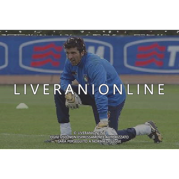 COVERCIANO 25/03/2005 ALLENAMENTO DELLA NAZIONALE NELLA FOTO: BUFFON GIANLUIGI FOTO GIANNI NUCCI/AG. ALDO LIVERANI