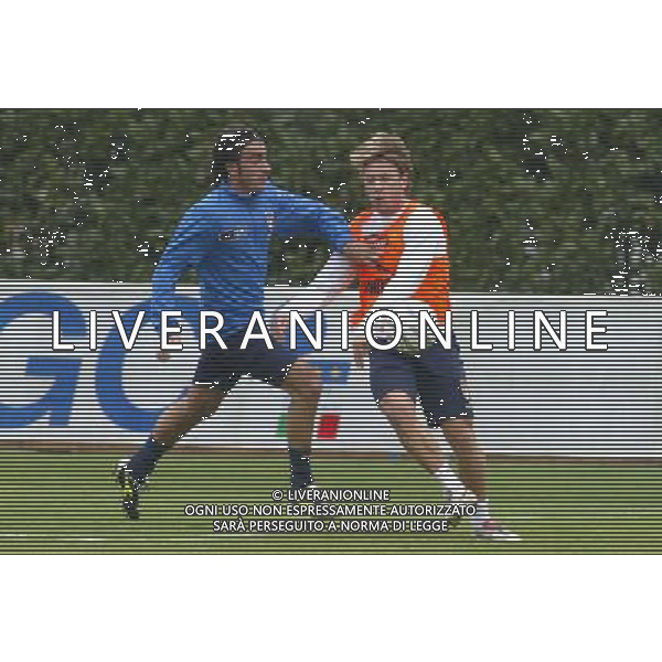 COVERCIANO 25/03/2005 ALLENAMENTO DELLA NAZIONALE NELLA FOTO: CASSANO ANTONIO E BARONE SIMONE FOTO GIANNI NUCCI/AG. ALDO LIVERANI