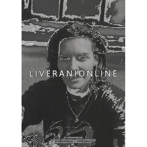 RETROSPETTIVA ANTONELLA BEVILACQUA SALTO IN ALTO NELLA FOTO ANTONELLA BEVILACQUA AG ALDO LIVERANI SAS