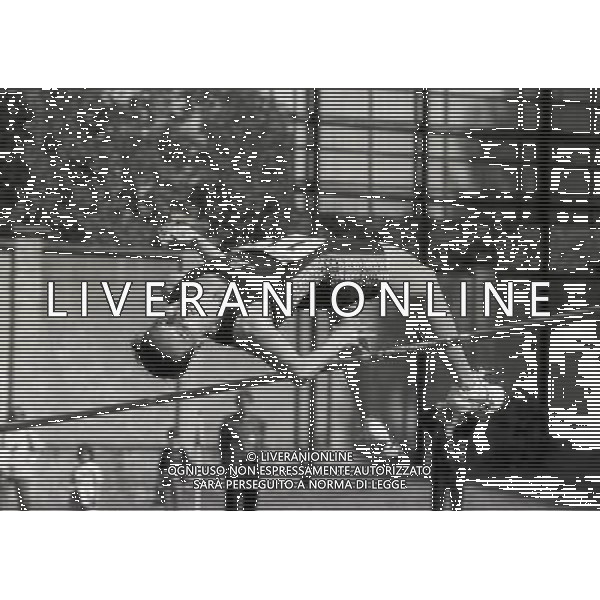 RETROSPETTIVA ANTONELLA BEVILACQUA SALTO IN ALTO NELLA FOTO ANTONELLA BEVILACQUA AG ALDO LIVERANI SAS