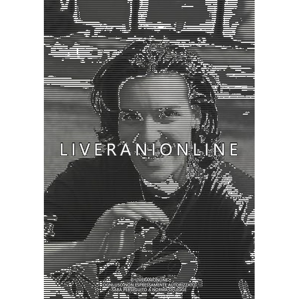 RETROSPETTIVA ANTONELLA BEVILACQUA SALTO IN ALTO NELLA FOTO ANTONELLA BEVILACQUA AG ALDO LIVERANI SAS