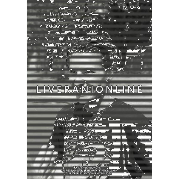 RETROSPETTIVA ANTONELLA BEVILACQUA SALTO IN ALTO NELLA FOTO ANTONELLA BEVILACQUA AG ALDO LIVERANI SAS