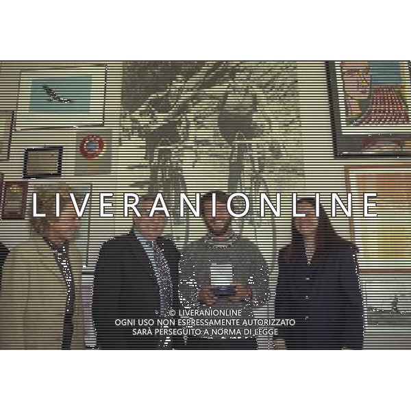 MILANO VISITA DI GIOBVANNI SOLDINI ALLA REDAZIONE DELLA GAZZETTA DELLO SPORT IN VIA SOLFERINO NELLA FOTO CANDIDO CANNAVO CON GIOVANNI SOLDINI E LA CONTESSA ALBERTA BONACOSSA AG ALDO LIVERANI SAS