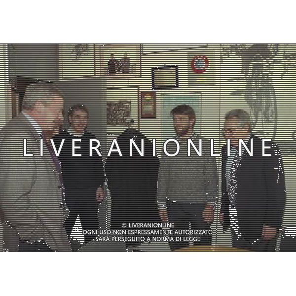 MILANO VISITA DI GIOBVANNI SOLDINI ALLA REDAZIONE DELLA GAZZETTA DELLO SPORT IN VIA SOLFERINO NELLA FOTO ROBERTO MILAZZO CON FRANCO ARTURI GIOVANNI SOLDINI E CANDIDO CANNAVO AG ALDO LIVERANI SAS