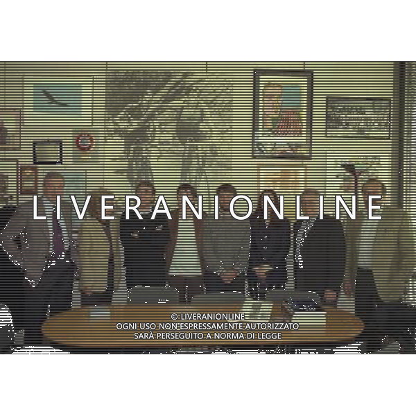 MILANO VISITA DI GIOBVANNI SOLDINI ALLA REDAZIONE DELLA GAZZETTA DELLO SPORT IN VIA SOLFERINO NELLA FOTO DA SIN ROBERTO MILAZZO- -FRANCO ARTURI-ENRICA SPERONI-GIOVANNI SOLDINI-ALBERTA BONACOSSA-CANDIDO CANNAVO- - AG ALDO LIVERANI SAS