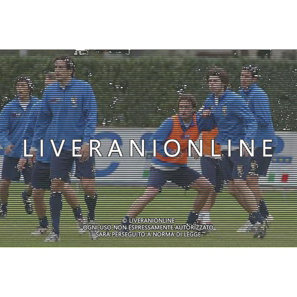 COVERCIANO 25/03/2005 ALLENAMENTO DELLA NAZIONALE NELLA FOTO: TONI LUCA, GILARDINO ALBERTO E BARZAGLI ANDREA FOTO GIANNI NUCCI/AG. ALDO LIVERANI
