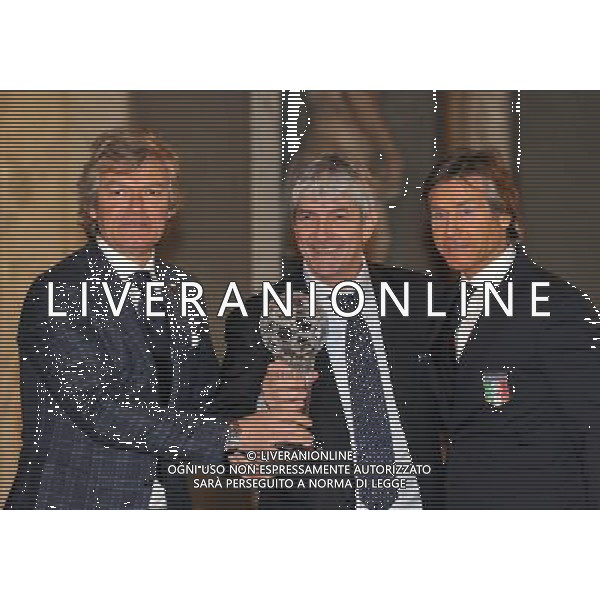 Foto: Aldo Liverani 17/01/2017 Firenze( Italia) Sport Calcio Hall Fame 2017 Palazzo Vecchio - Firenze Nella foto: Giancarlo Antognoni, Paolo Rossi, Gabriele Oriali © / AGENZIA ALDO LIVERANI SAS